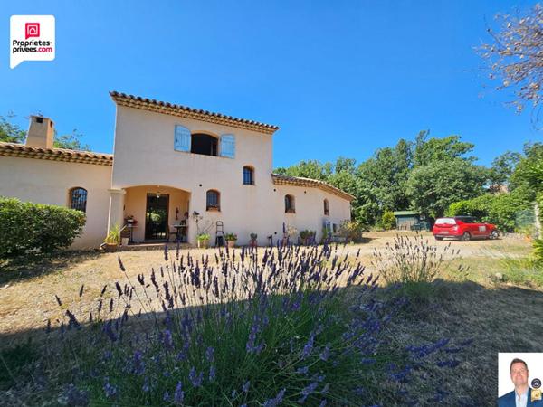 Très belle Villa Provençale 5 pièces 133 m2 avec grande piscine et terrain de 3000 m2