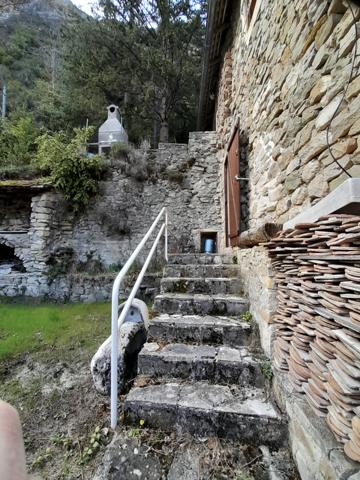Glandage (26410) BAISSE DE PRIX IMPORTANTE ! BELLE MAISON FAMILIALE À GLANDAGE PROCHE CHATILLON EN DIOIS (Drôme)