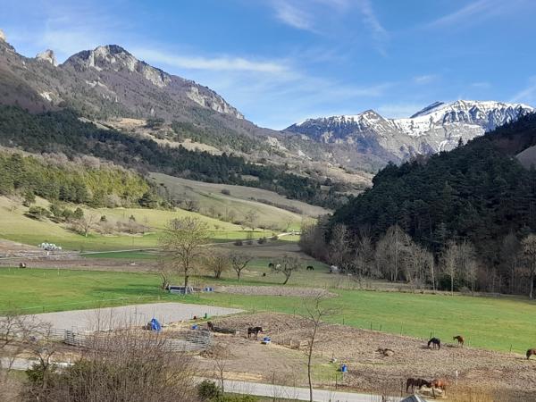 Glandage (26410) BAISSE DE PRIX IMPORTANTE ! BELLE MAISON FAMILIALE À GLANDAGE PROCHE CHATILLON EN DIOIS (Drôme)