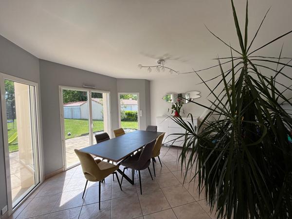 MAISON 4 CHAMBRES LA CHAPELLE BASSE MER