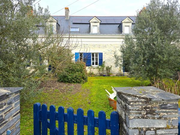 Magnifique Longère, ses 9 chambres et ses pièces de réception !