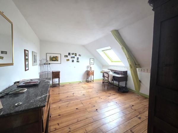 Magnifique Longère, ses 9 chambres et ses pièces de réception !