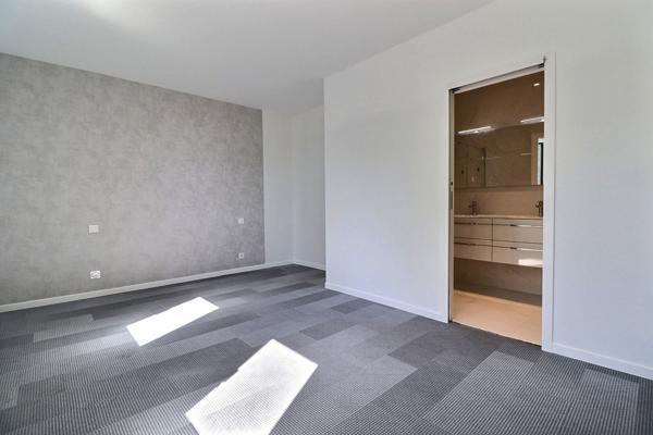 ANGERS, Quartier de La Madeleine Maison d'architecte 202,80 m² habitables , Angers