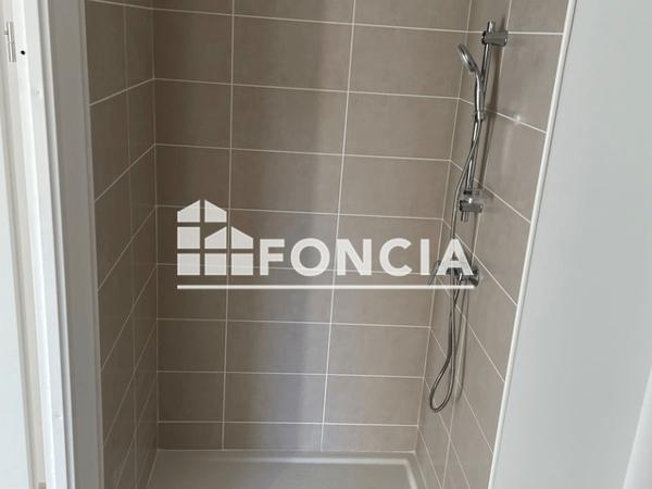 Location Appartement 2 pièces 46.7 m² - 22 RUE AUSTRALIE Armentieres 59280