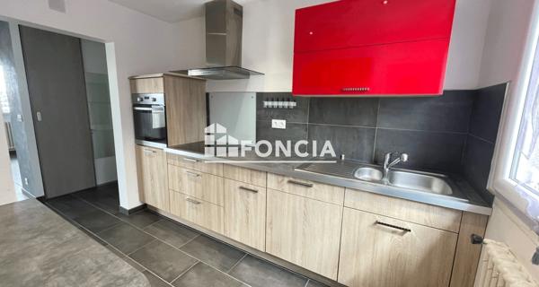 Location Appartement 5 pièces 80.17 m² - Saint-étienne 42100