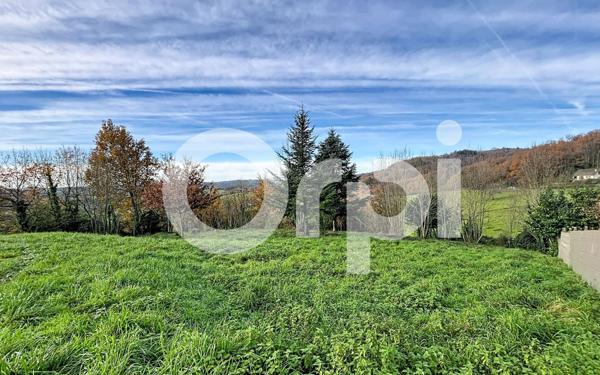 Terrain à vendre    Voutezac