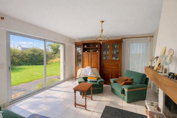 Sainte Marine (29) - Maison T5 de 130 m² habitable - Garage - Parking - Terrain de 1448 m² proche mer et commodités