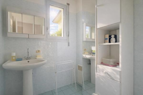 Sainte Marine (29) - Maison T5 de 130 m² habitable - Garage - Parking - Terrain de 1448 m² proche mer et commodités