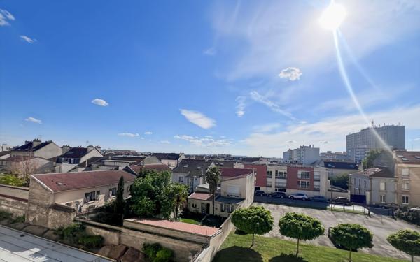 Appartement à louer    2 pièces • 80,23 m2 Reims