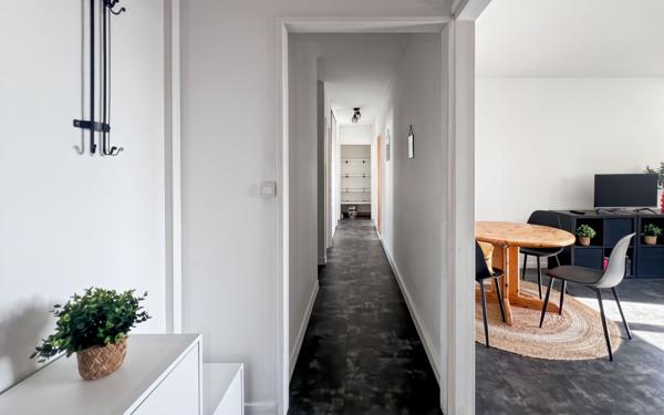 Appartement à louer    2 pièces • 80,23 m2 Reims