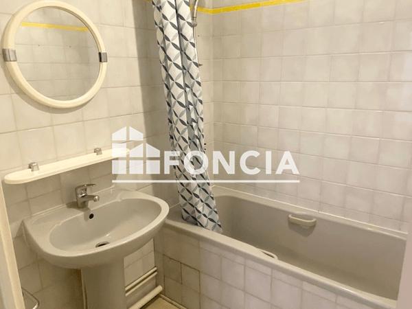 Location Appartement 2 pièces 46.52 m² - 10 RUE DES MARTYRS DE LA RESISTANCE Montigny-les-metz 57950