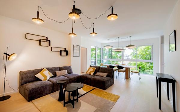 Appartement à louer    5 pièces • 111,50 m2 Bordeaux