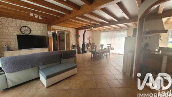 Maison à vendre 7 pièces 143 m² Saint-Christophe-de-Double