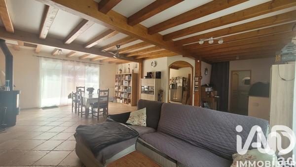Maison à vendre 7 pièces 143 m² Saint-Christophe-de-Double