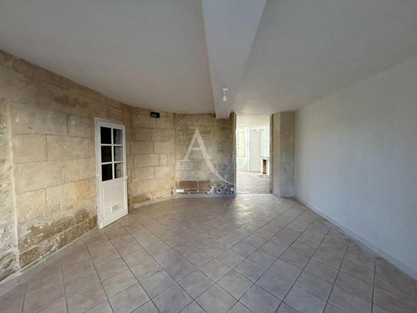 Appartement Saint Jean D Angely 4 pièce(s) 73 m2