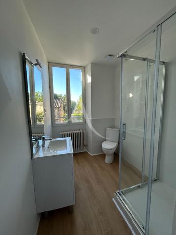 Appartement Saint Jean D Angely 4 pièce(s) 73 m2