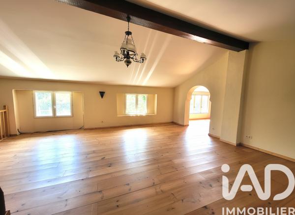 Maison à vendre 6 pièces 244 m² Saint-Just-Saint-Rambert