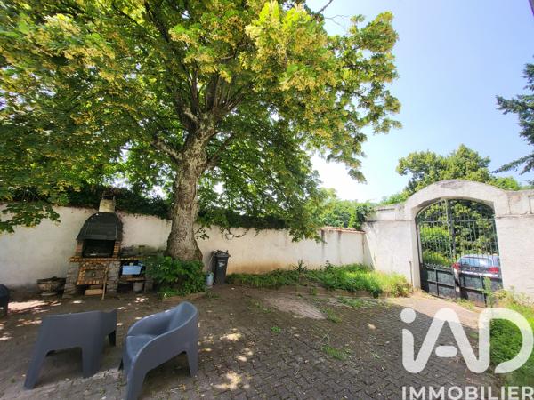 Maison à vendre 6 pièces 244 m² Saint-Just-Saint-Rambert