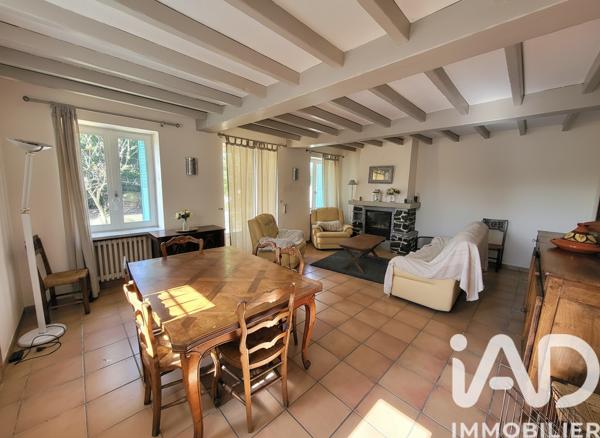 Maison à vendre 6 pièces 244 m² Saint-Just-Saint-Rambert