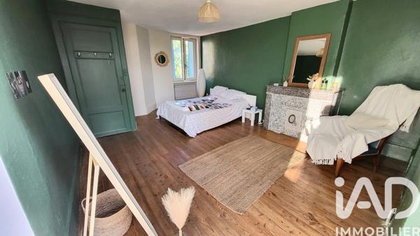 Maison à vendre 6 pièces 244 m² Saint-Just-Saint-Rambert