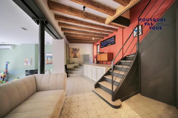 Maison Triplex Piscine Jacuzzi