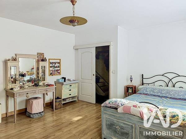 Maison à vendre 5 pièces 196 m² Toulon