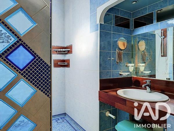 Maison à vendre 5 pièces 196 m² Toulon