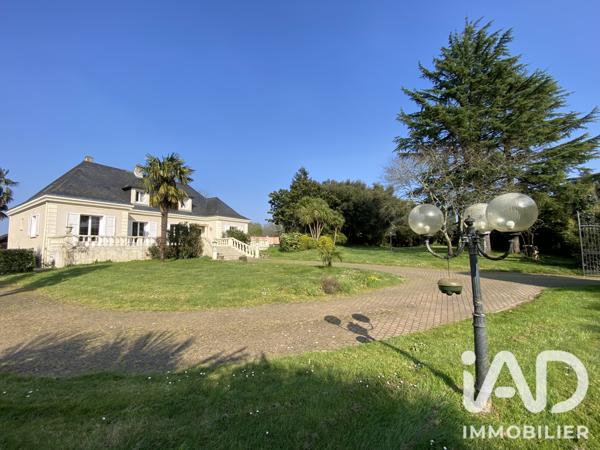 Maison à vendre 8 pièces 240 m² Mauves-sur-Loire