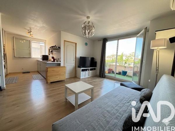 Appartement à vendre 2 pièces 56 m² Lançon-Provence