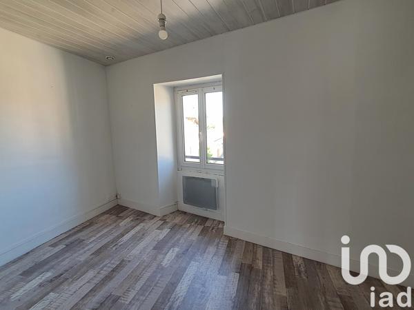 Immeuble à vendre 210 m² Chasseneuil-sur-Bonnieure