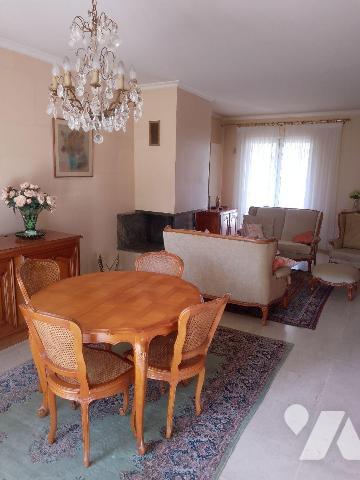 Venez visiter cette belle maison construite en 1994, d'env. 117m² élevée sur sous-sol total com...