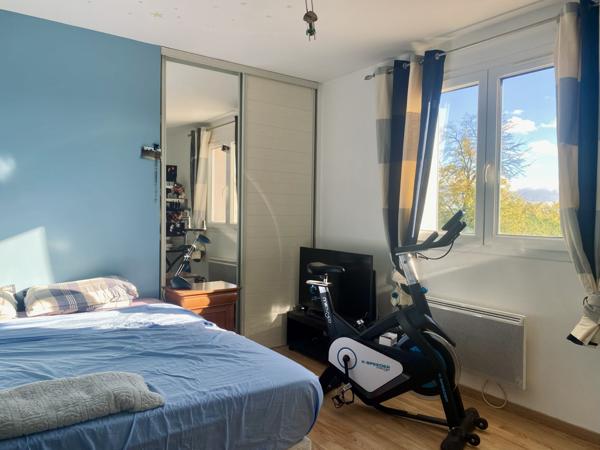 Tain-l'Hermitage (26600) Maison 220 m² avec 2200 m² terrain avec piscine - 5 min de Tain l'Hermitage