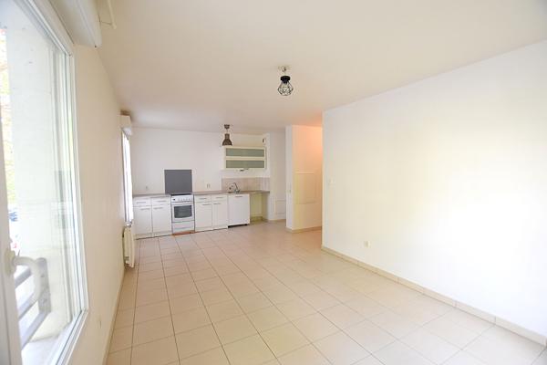PROCHAINEMENT ! Appartement Cergy - 2 pièces - 44.05 m2