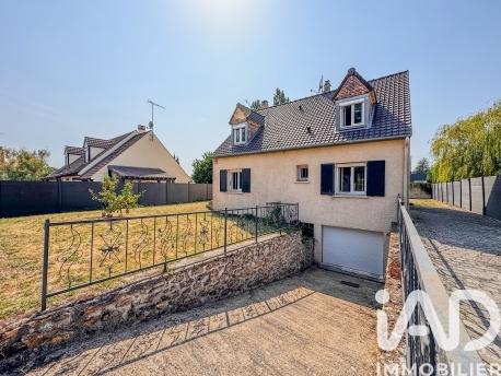 Maison à vendre 6 pièces 130 m² Auneau-Bleury-Saint-Symphorien