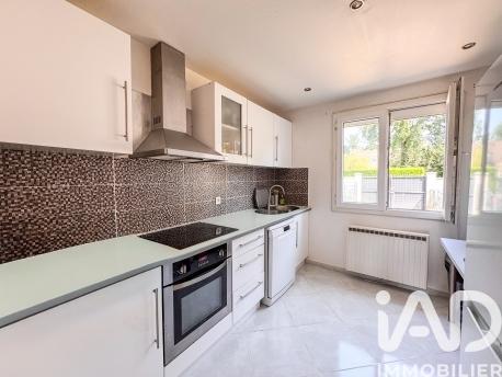 Maison à vendre 6 pièces 130 m² Auneau-Bleury-Saint-Symphorien