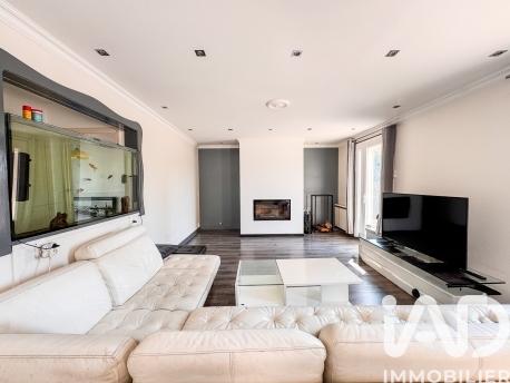 Maison à vendre 6 pièces 130 m² Auneau-Bleury-Saint-Symphorien