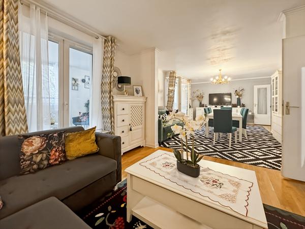 CENTRE-VILLE - Magnifique appartement de 100 m² + Loggia de 20 m²