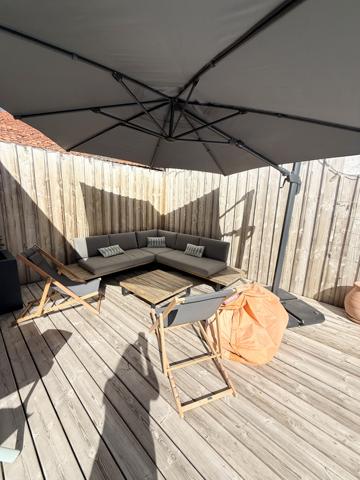 ST AUGUSTIN/MERIGNAC: JOLIE MAISON FAMILIALE DE TYPE 6 AVEC JARDIN PISCINE AU CALME