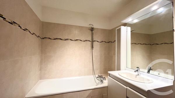 Appartement F3 à vendre  3 pièces - 63,68 m2 LE PERREUX SUR MARNE - 94