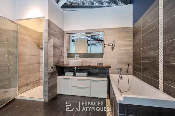 Entre design et nature, maison d’architecte avec piscine et vue dégagée