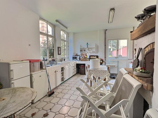 Maison individuelle d exception - Saint-Avold - 258m2 - 11ares56 - 4 chambres