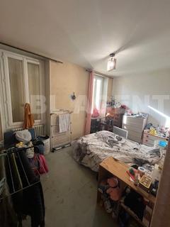 🏡 Maison de ville à rénover – 4 pièces – 107 m² – Jardin en bord de rivière