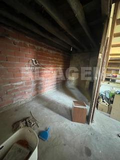 🏡 Maison de ville à rénover – 4 pièces – 107 m² – Jardin en bord de rivière