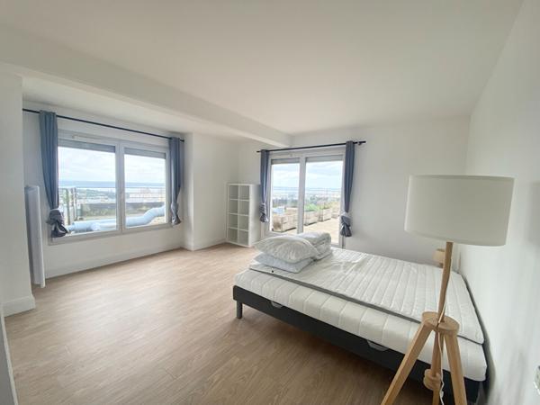 VUE SUR RADE - APPARTEMENT DUPLEX DE 200m²