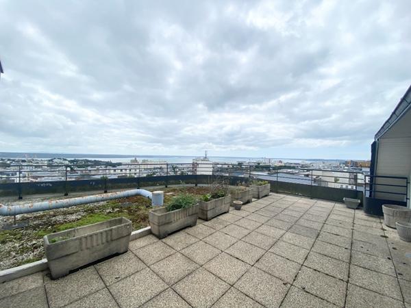 VUE SUR RADE - APPARTEMENT DUPLEX DE 200m²