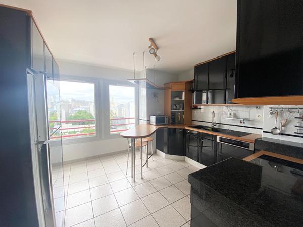 VUE SUR RADE - APPARTEMENT DUPLEX DE 200m²