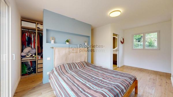 Maison contemporaine de plein-pied de 2024