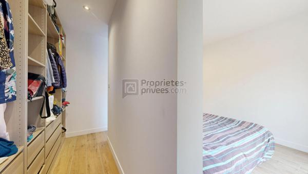 Maison contemporaine de plein-pied de 2024