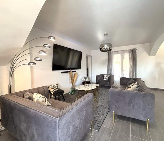 Maison 5 pièces - 114 m² Exclusivité efficity