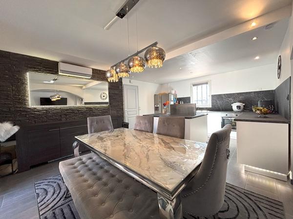 Maison 5 pièces - 114 m² Exclusivité efficity